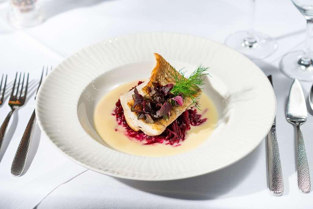 Bayerischer Hof Frisinga Ristorante foto