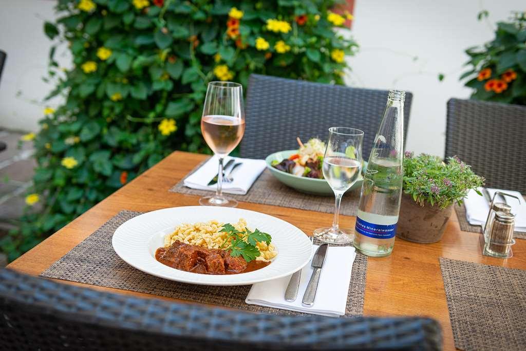 Bayerischer Hof Frisinga Ristorante foto