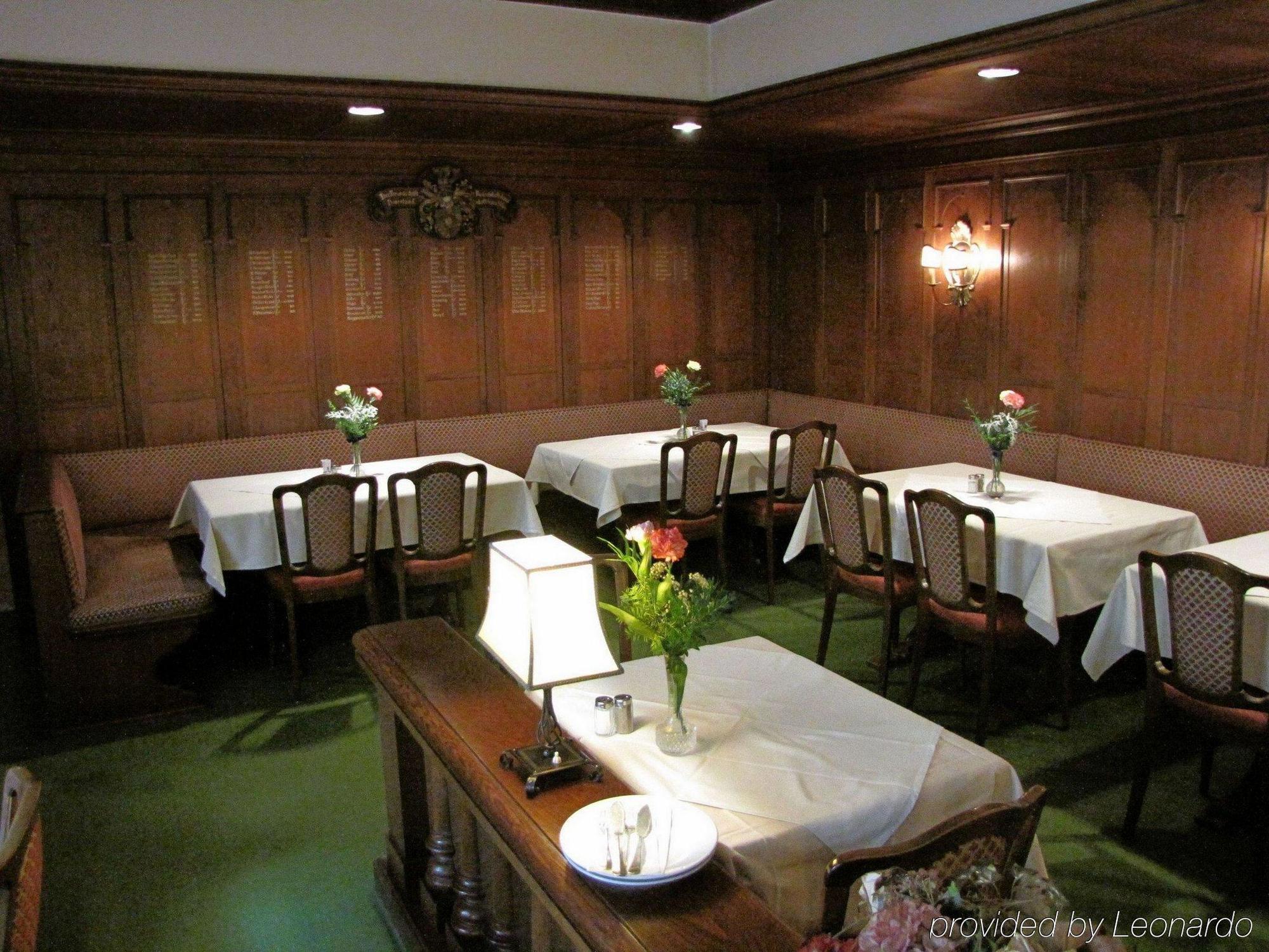 Bayerischer Hof Frisinga Ristorante foto