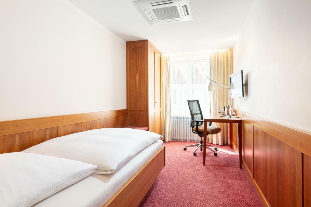 Bayerischer Hof Frisinga Esterno foto